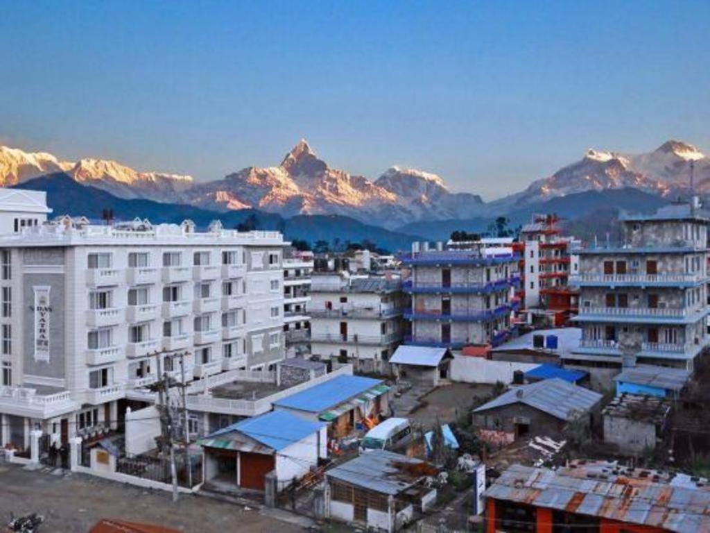 Da Yatra Courtyard Hotel & Resort Pokhara Dış mekan fotoğraf